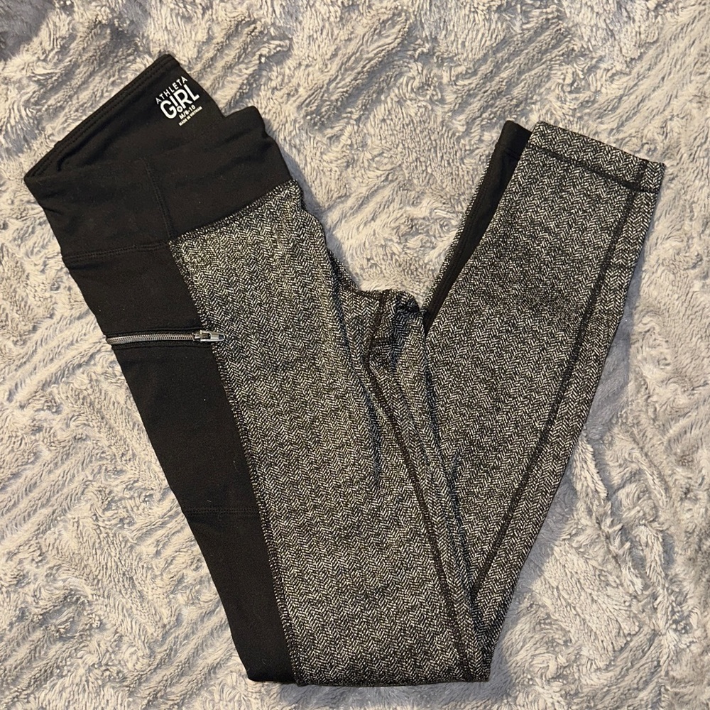 Athleta Girl Black Herringbone Girls' Leggings Medium 8-10